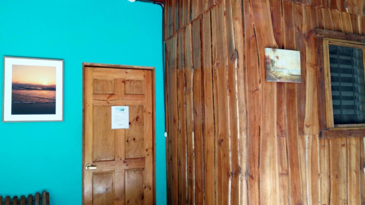 Burnt Toast Surfcamp Hotell Nosara Eksteriør bilde